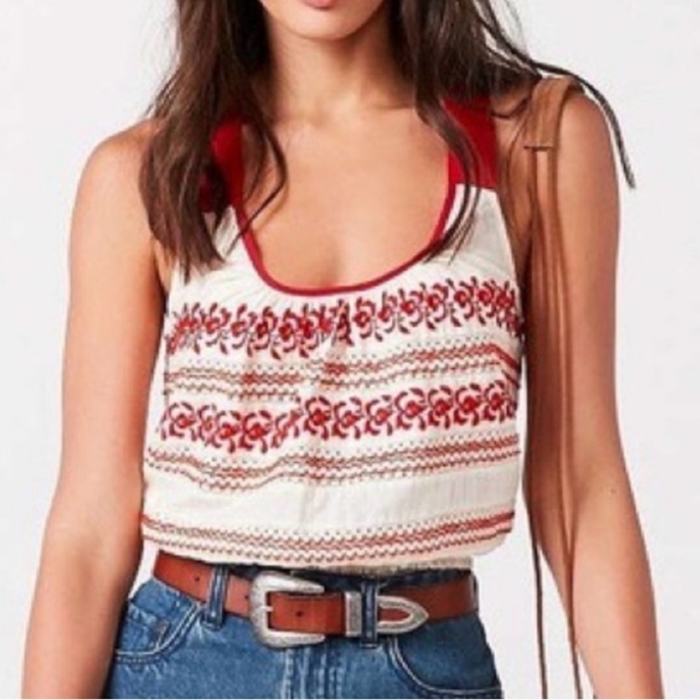 Urban Outfitters Ecote Floral Embroidered Racerback Crop Top Size M
